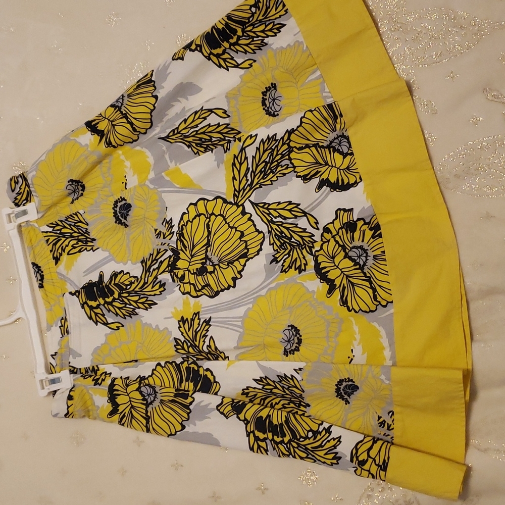 Retro Styled Yellow/Navy Floral Midi Twirl Skirt